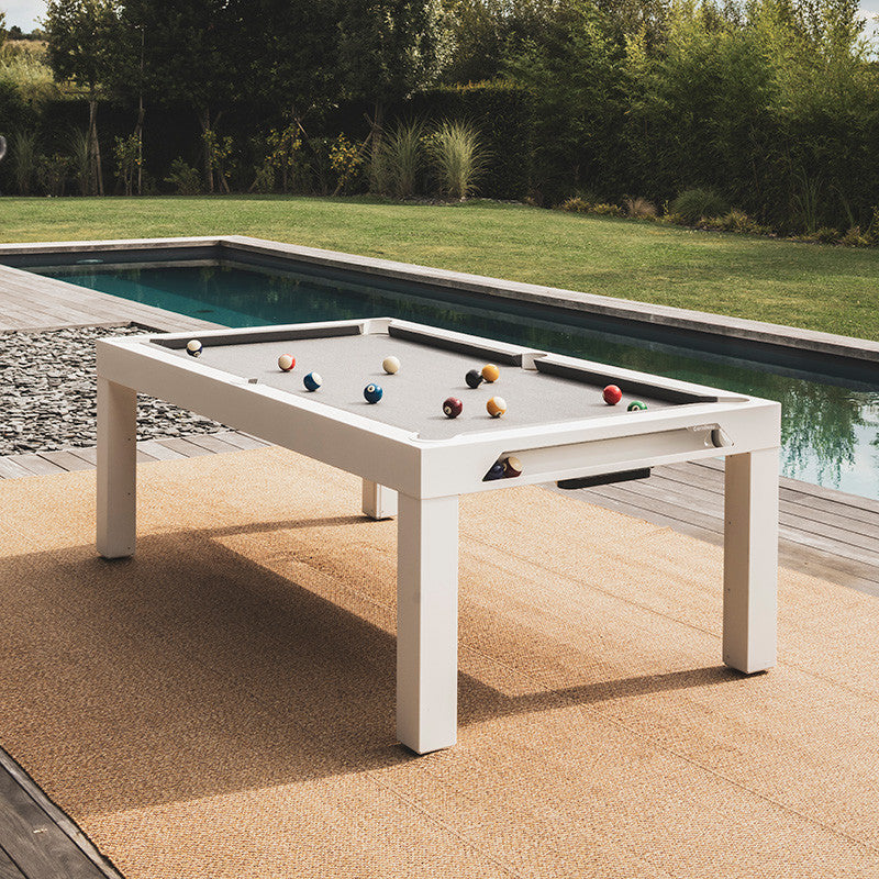 Classic Pool Table in & outdoor