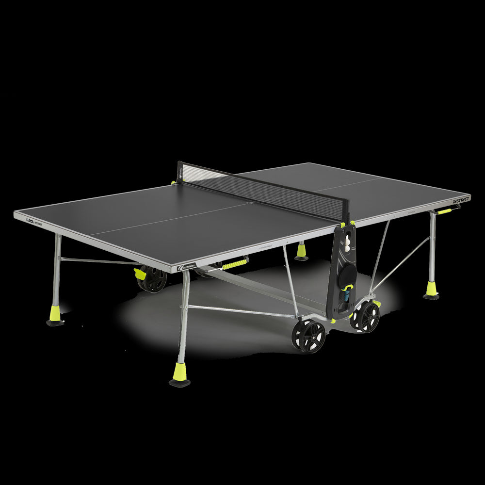 INSTINCT Outdoor Table